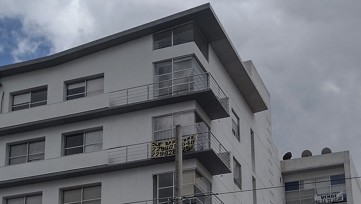 REMATE CHOLULA PUEBLA, 3 MINUTOS PLAZA ANGELOPOLIS 187M2, 3 REC, 2 CAJON
