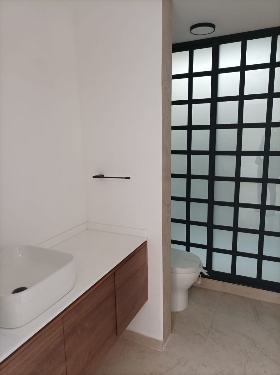 remodelada-casa-en-renta5-19125