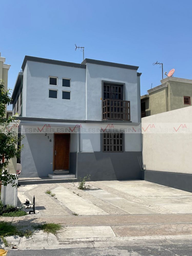 Renta Casa Cerradas De Cumbres En Monterrey
