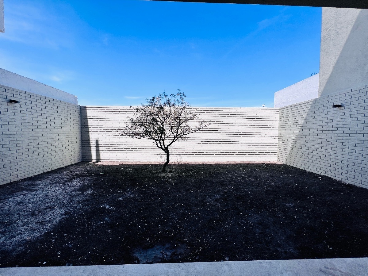 renta-casa-de-autor-en-zibata8-27327