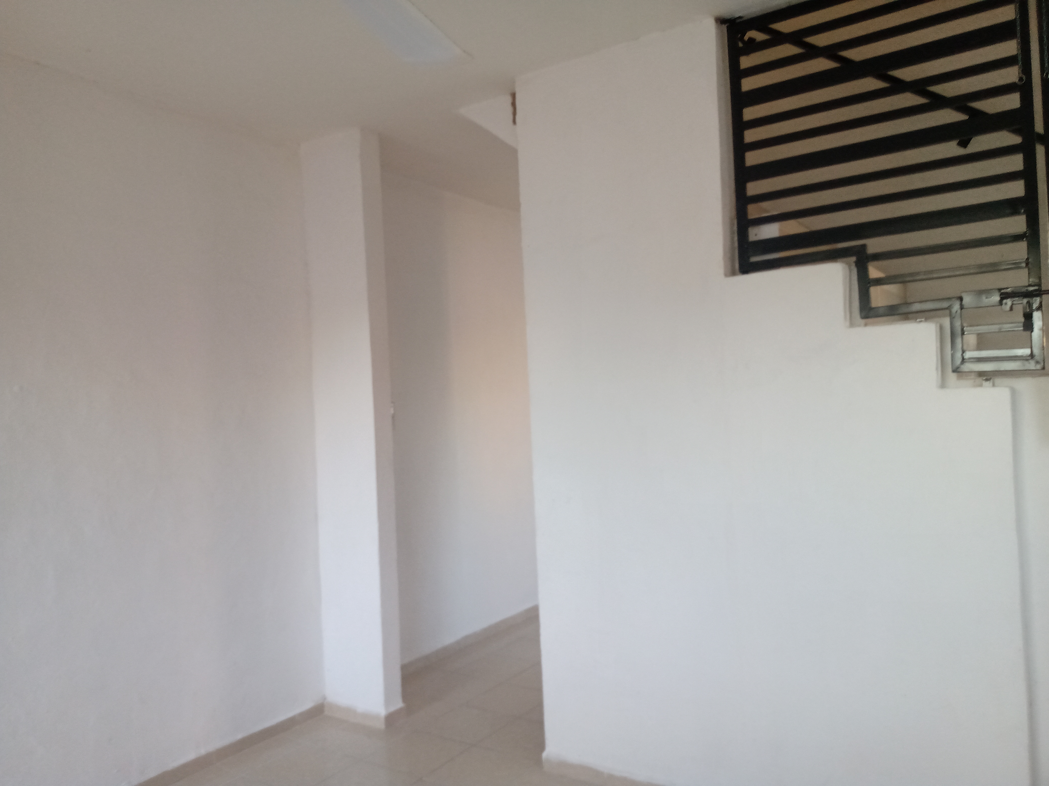 Renta Casa Diamante Opichen 2 Cuartos 2 Plantas