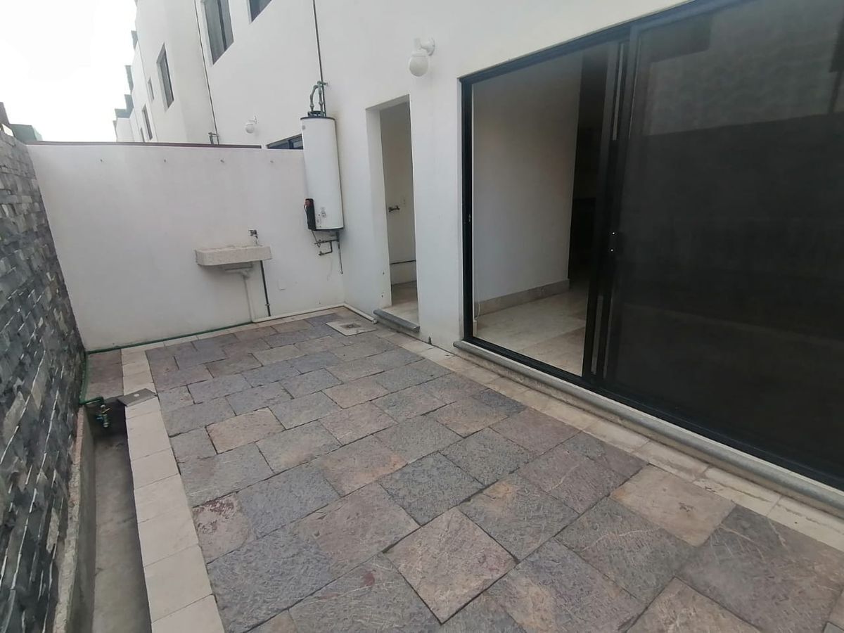 renta-casa-en-condominio-el-refugio10-34040