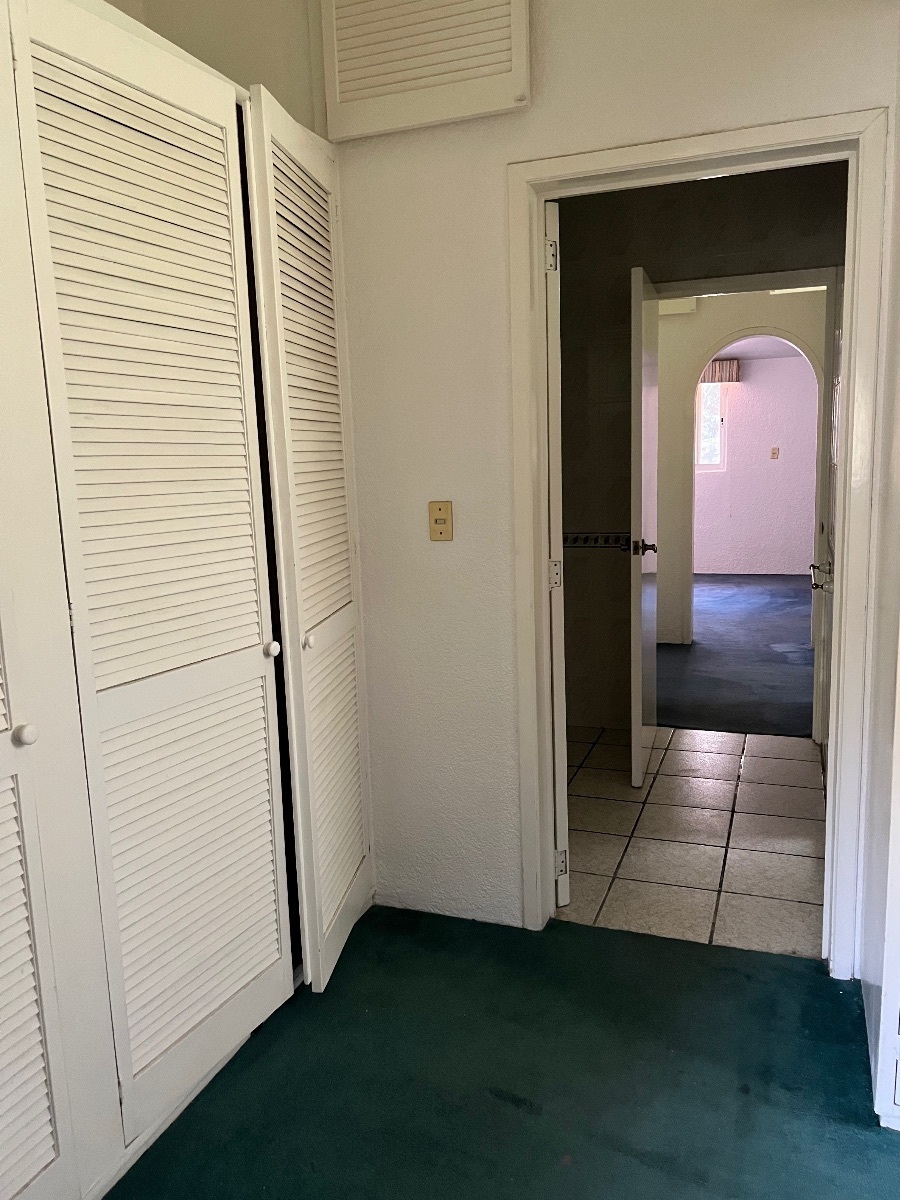 renta-casa-en-hacienda-de-valle-escondido35-23932