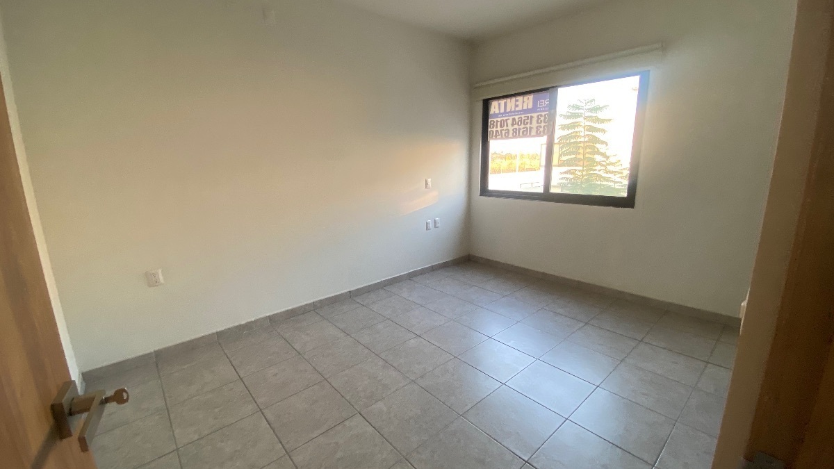renta-casa-en-la-bella-residencial10-37095