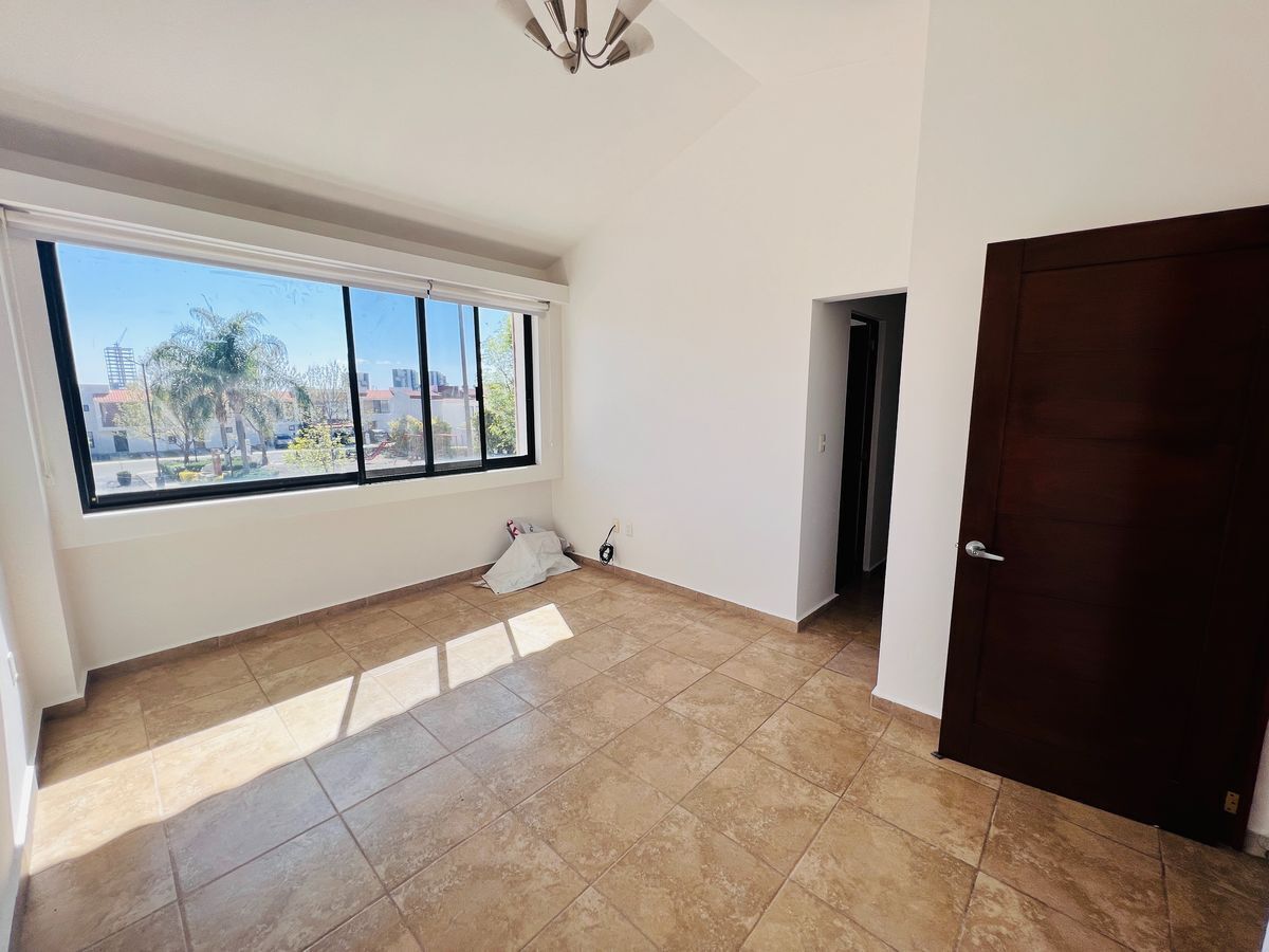 renta-casa-juriquilla-santa-fe11-24318