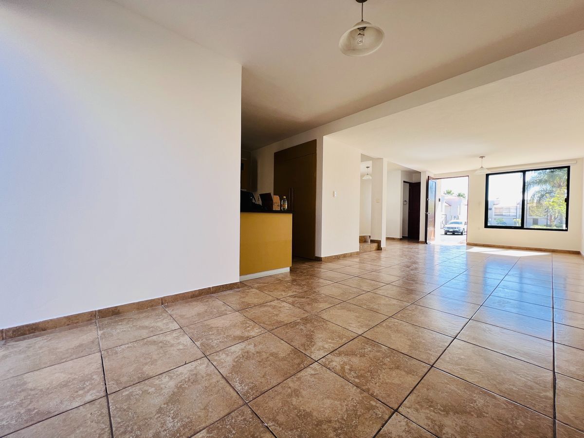 renta-casa-juriquilla-santa-fe4-24318