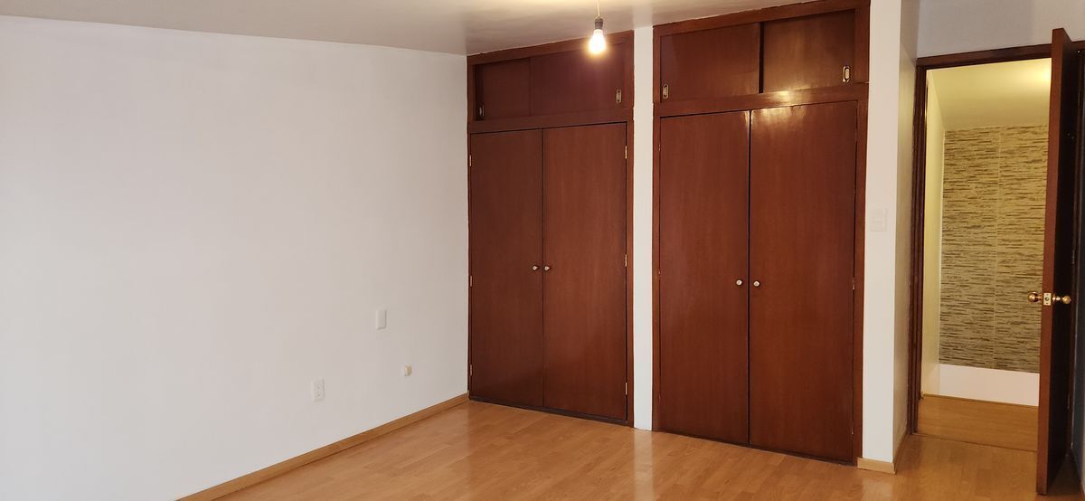 renta-casa-remodelada-calle-cerrada-ciudad-satelite25-27923