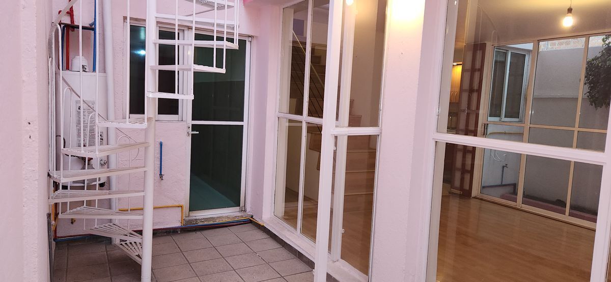 renta-casa-remodelada-calle-cerrada-ciudad-satelite9-27923