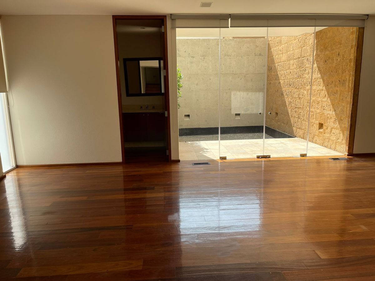renta-de-casa-con-acabados-de-lujo-en-la-moraleja10-14218