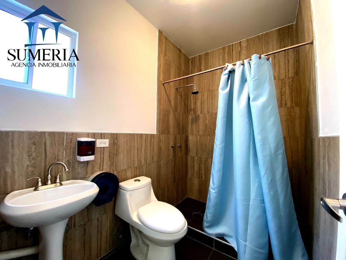renta-de-consultorios-muy-bien-ubicados-en-zona-centrica9-30547