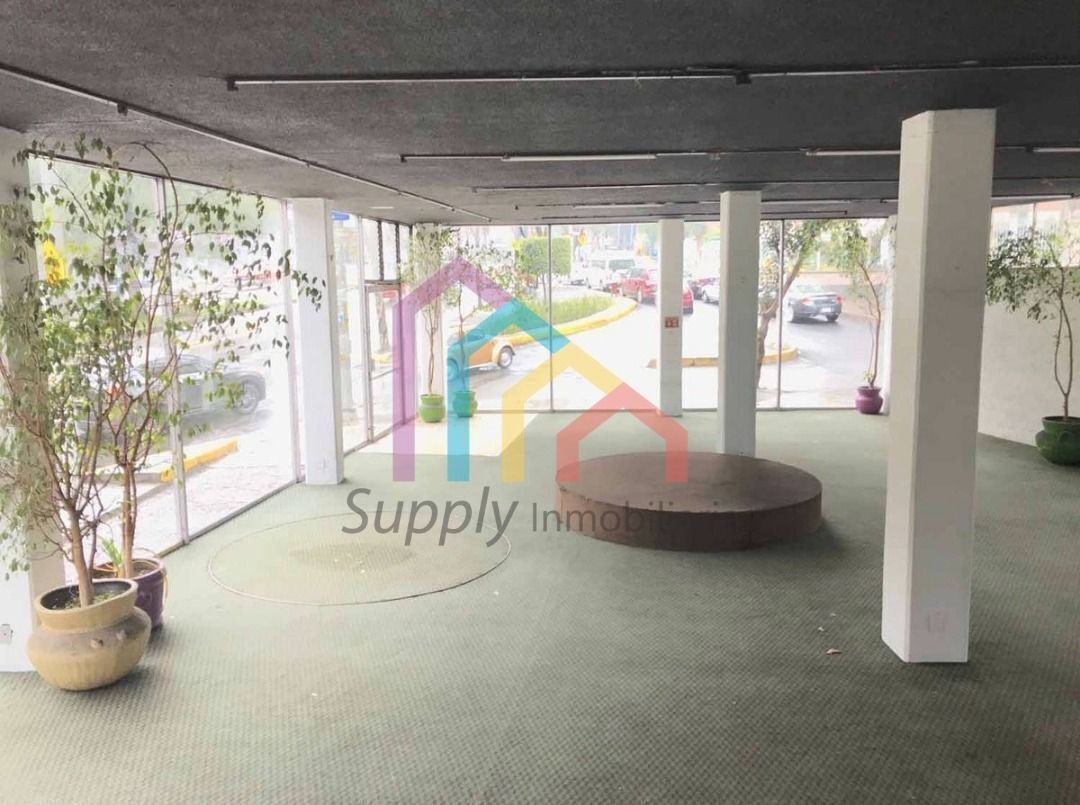 renta-de-local-comercial-en-esquina-sobre-avenida5-31845
