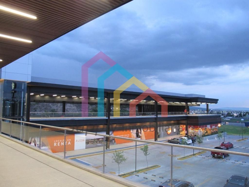 renta-de-locales-en-plaza-aleda-quertaro5-31825