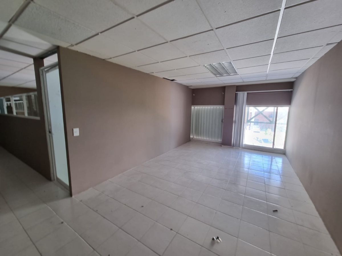 renta-de-oficina-500mts-acondicionada-a-dos-cuadras-del-mercado-28-en-cancn6-12085