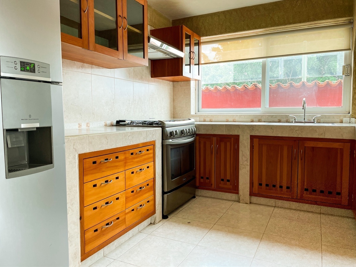 renta-departamento--en-valle-de-bravo---departamento-h10-18629