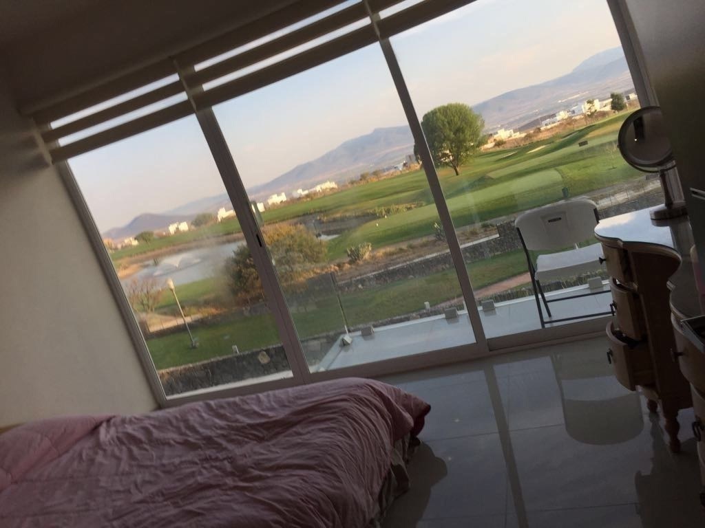 renta-departamento-zibata-amueblado-con-vista-al-golf3-24288
