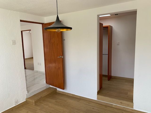 renta-hermosa-casa-recin-actualizada-residencial-chiluca18-17898
