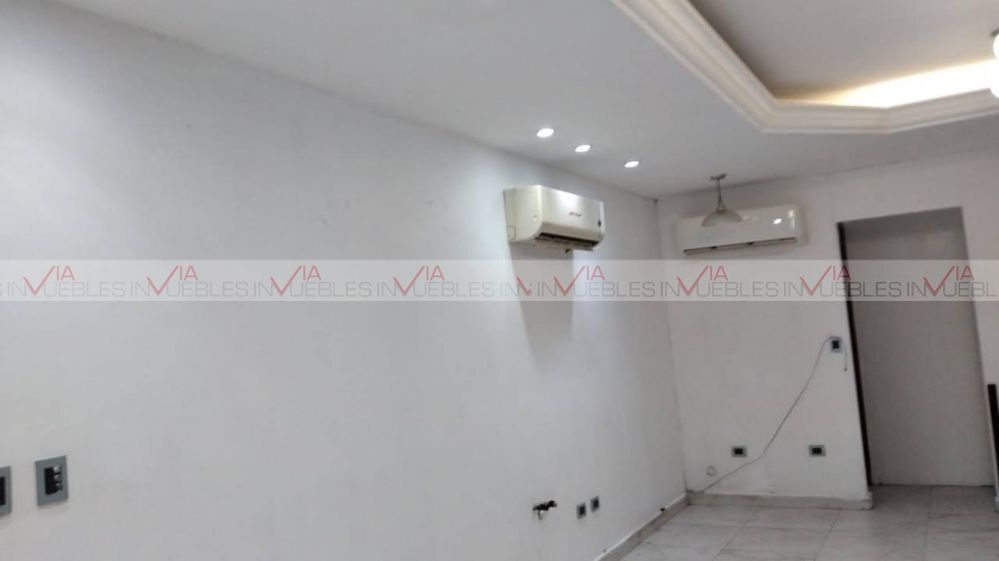renta-local-comercial-plaza-antalya-en-guadalupe3-35776