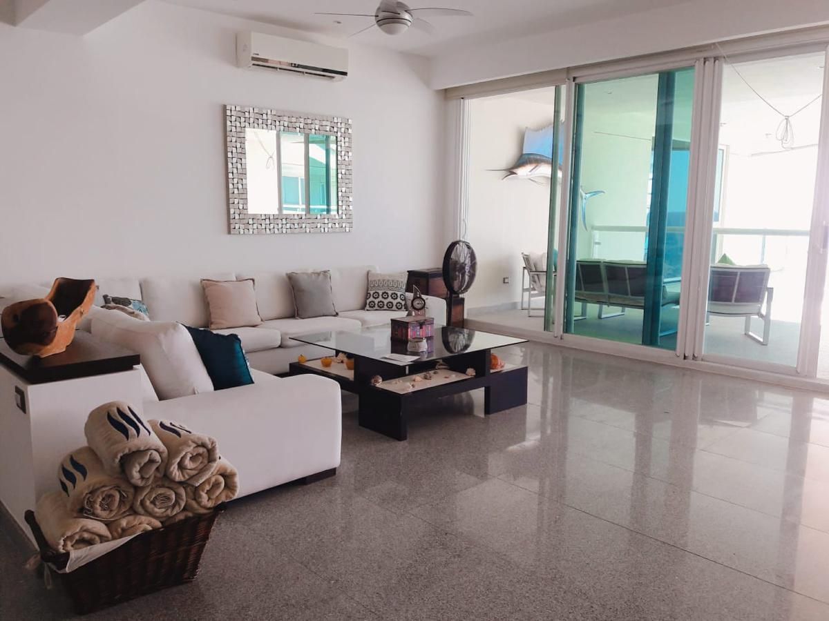 renta-penthouse-amueblado-oceant-front-acapulco-diamante12-36954