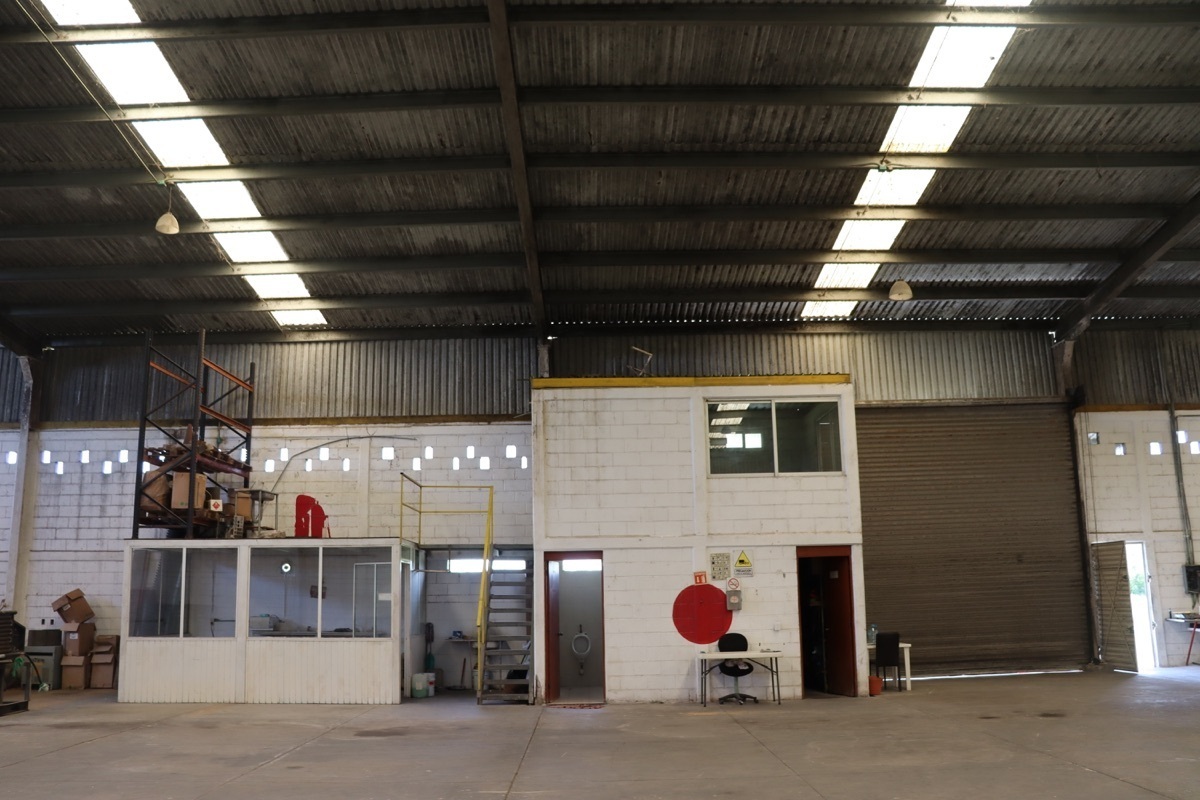 renta-venta--bodega-amplio-terreno-zona-paso-del-toro-medellin-de-bravo7-38411