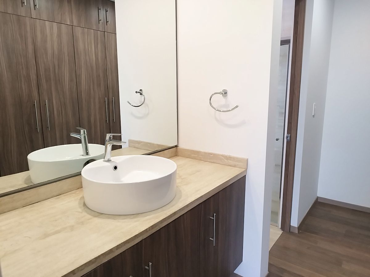 rentaventa-de-departamento-frente-a-plaza-paseo-quertaro25-25462
