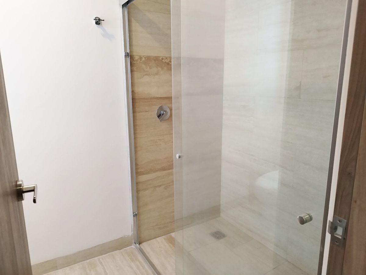 rentaventa-de-departamento-frente-a-plaza-paseo-quertaro27-25462