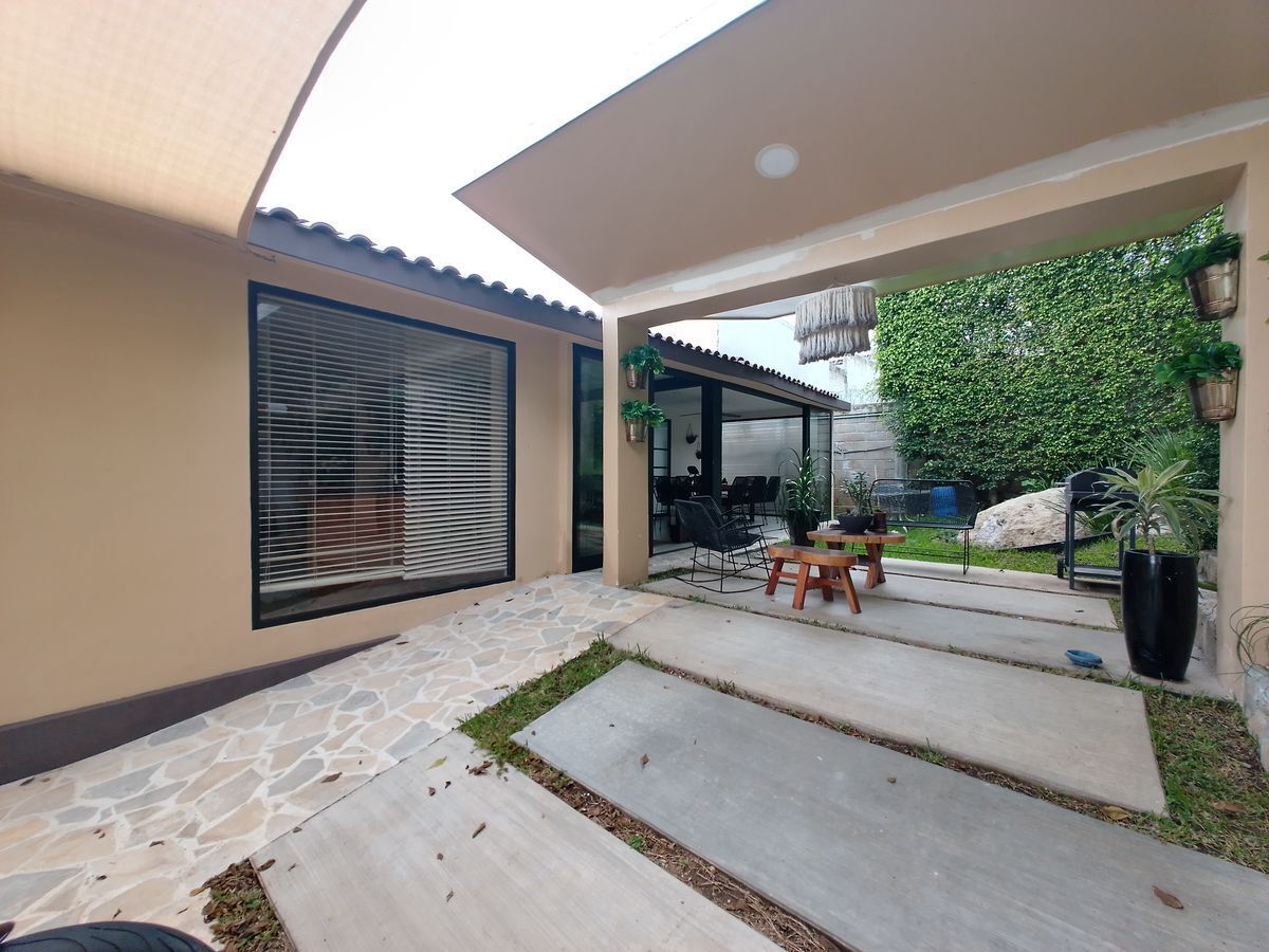 residencia-estilo-californiano-en-venta-con-1500-m2-de-terreno8-35056
