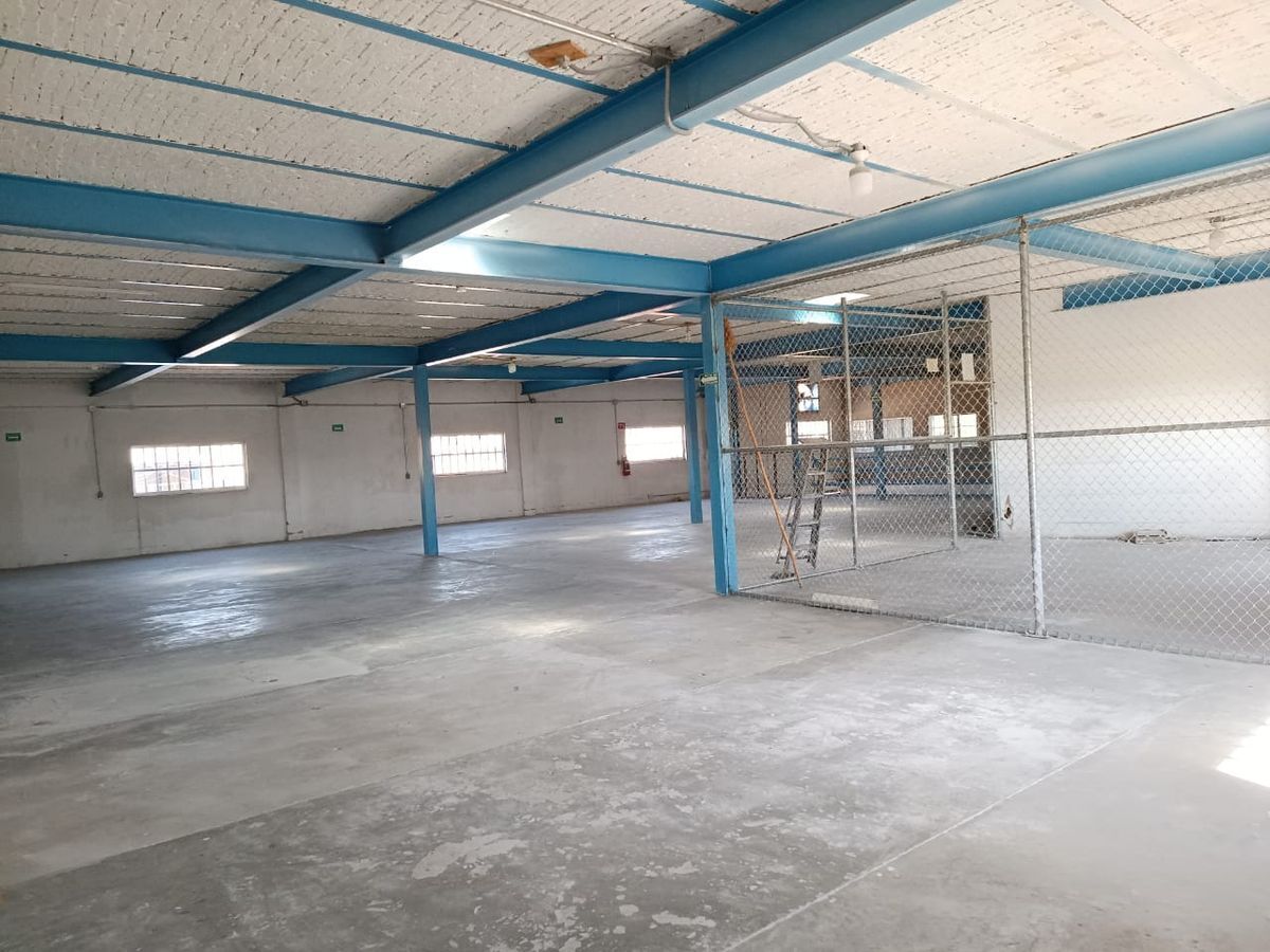 se-renta-bodega--en-atemajac11-12016