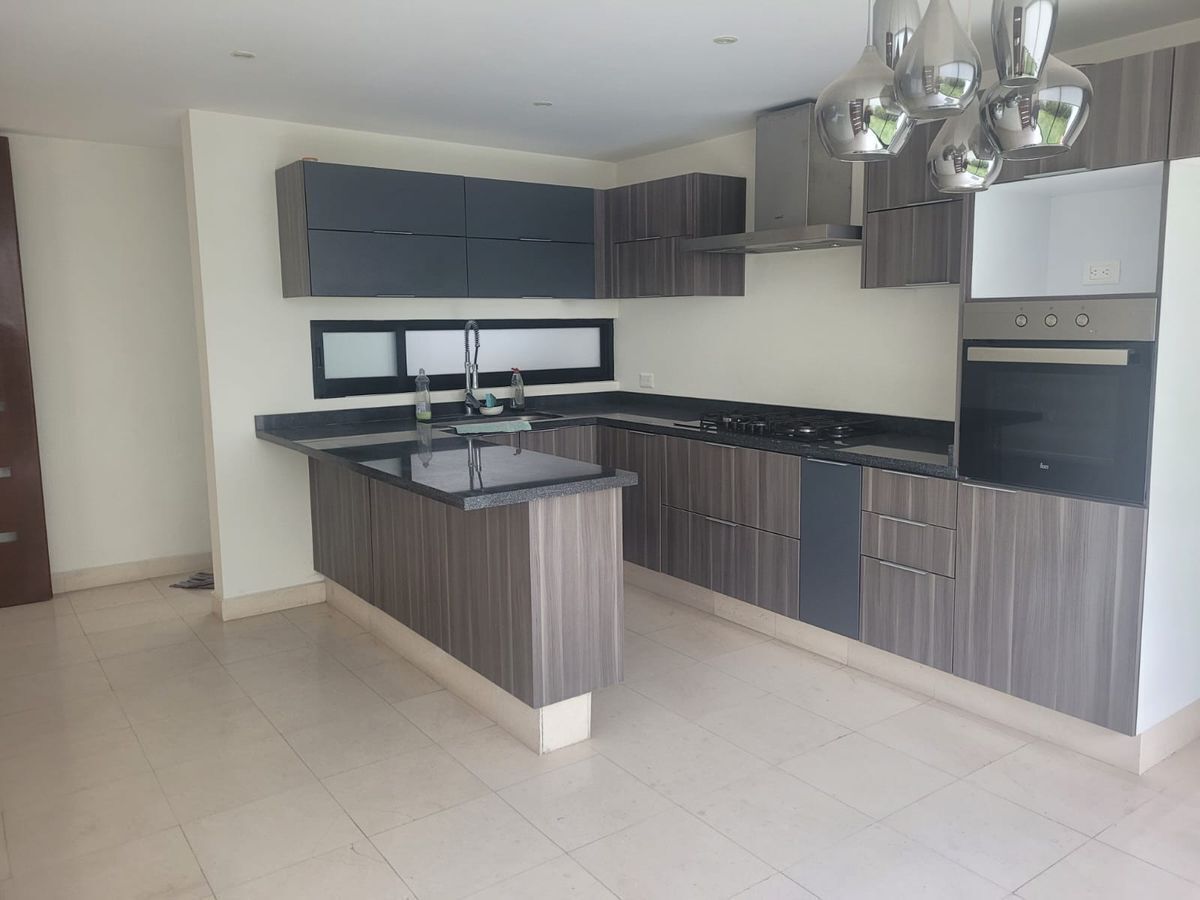 se-renta-casa-en-lomas-de-angelpolis-en-cluster-8884-26187
