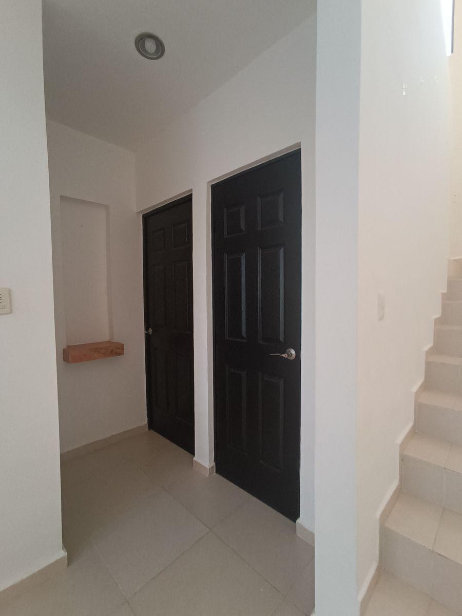 se-renta-casa-ubicada-en-gran-san-pedro-cholul11-24802