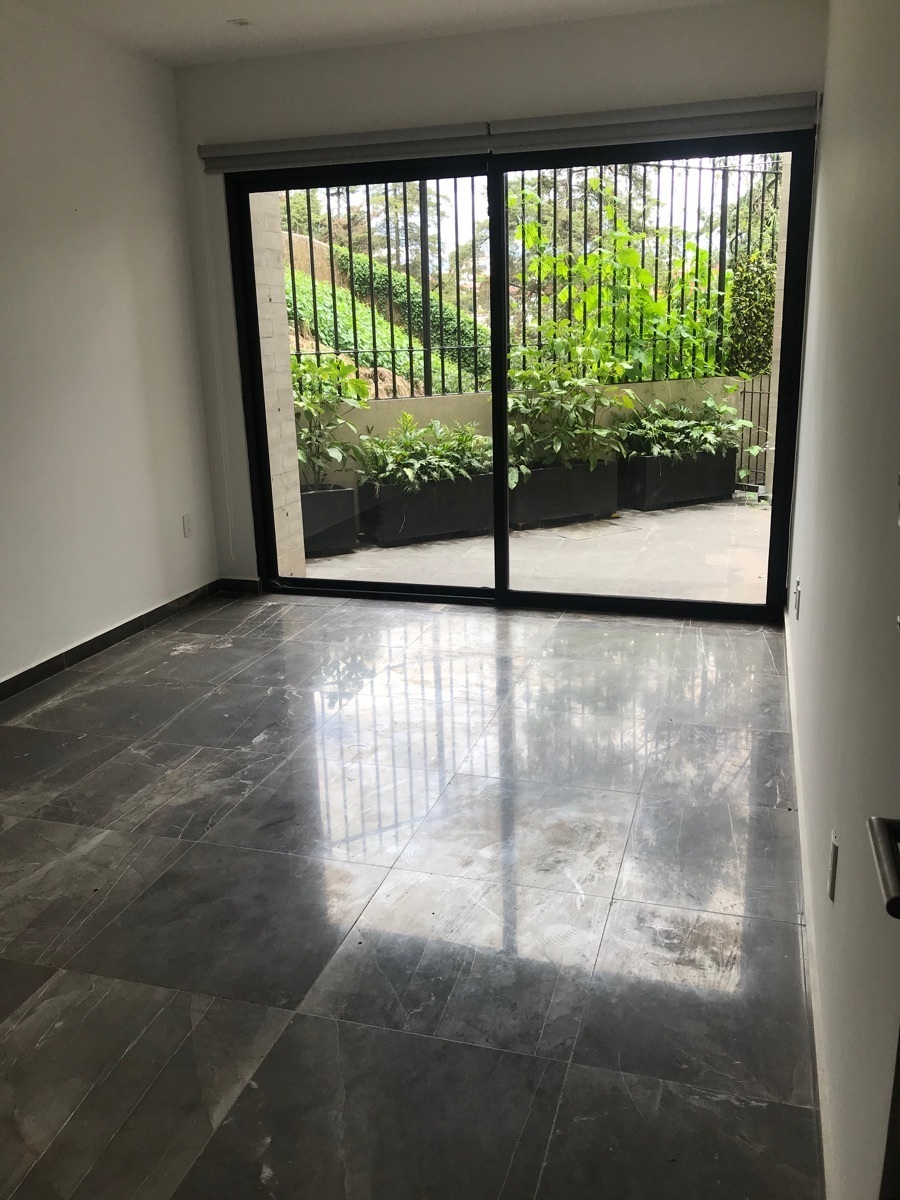 se-renta-hermoso-departamento-con-tres-terrazas3-15878