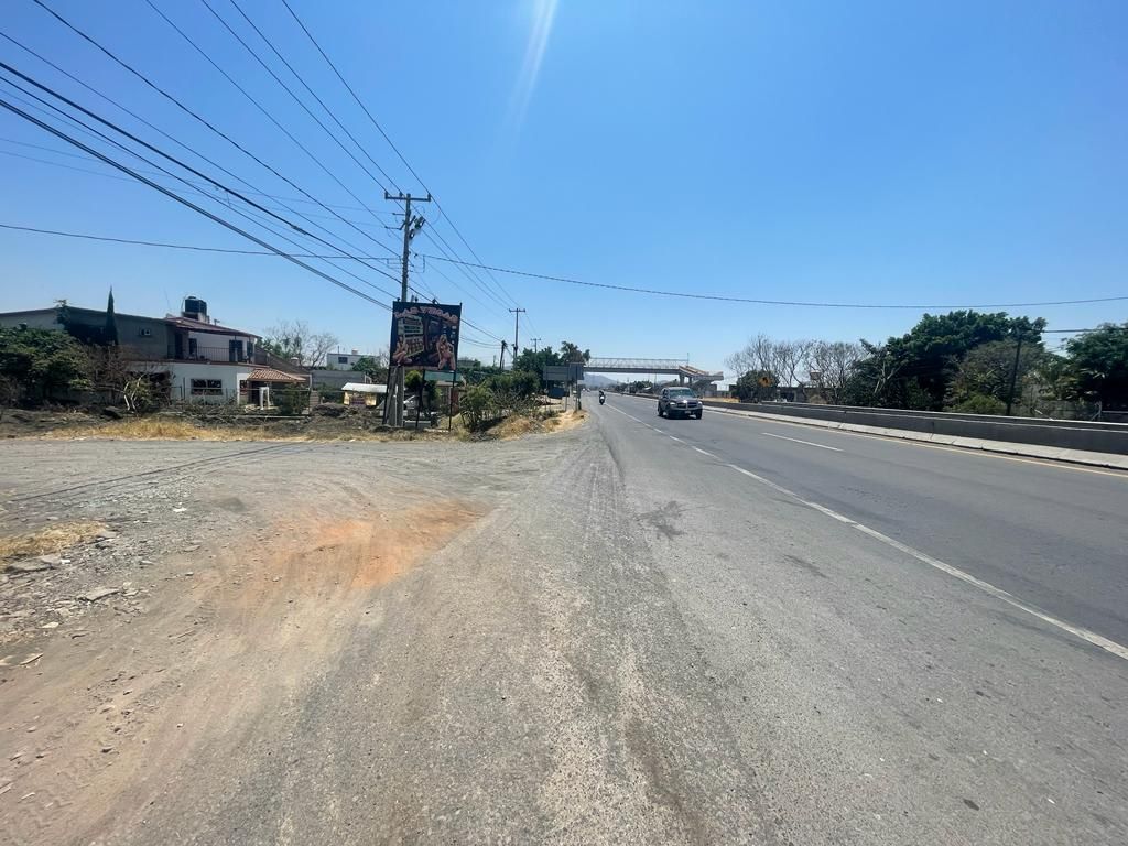 se-renta-local-comercial--bodega-u-oficinas-a-bordo-de-carretera-cuautla-mor3-30377