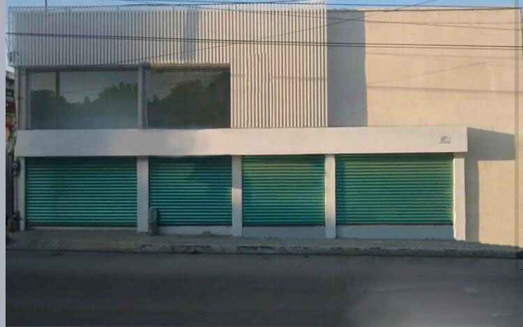 SE RENTA LOCAL GRANDE CON BODEGA EN 5 NORTE PONIENTE