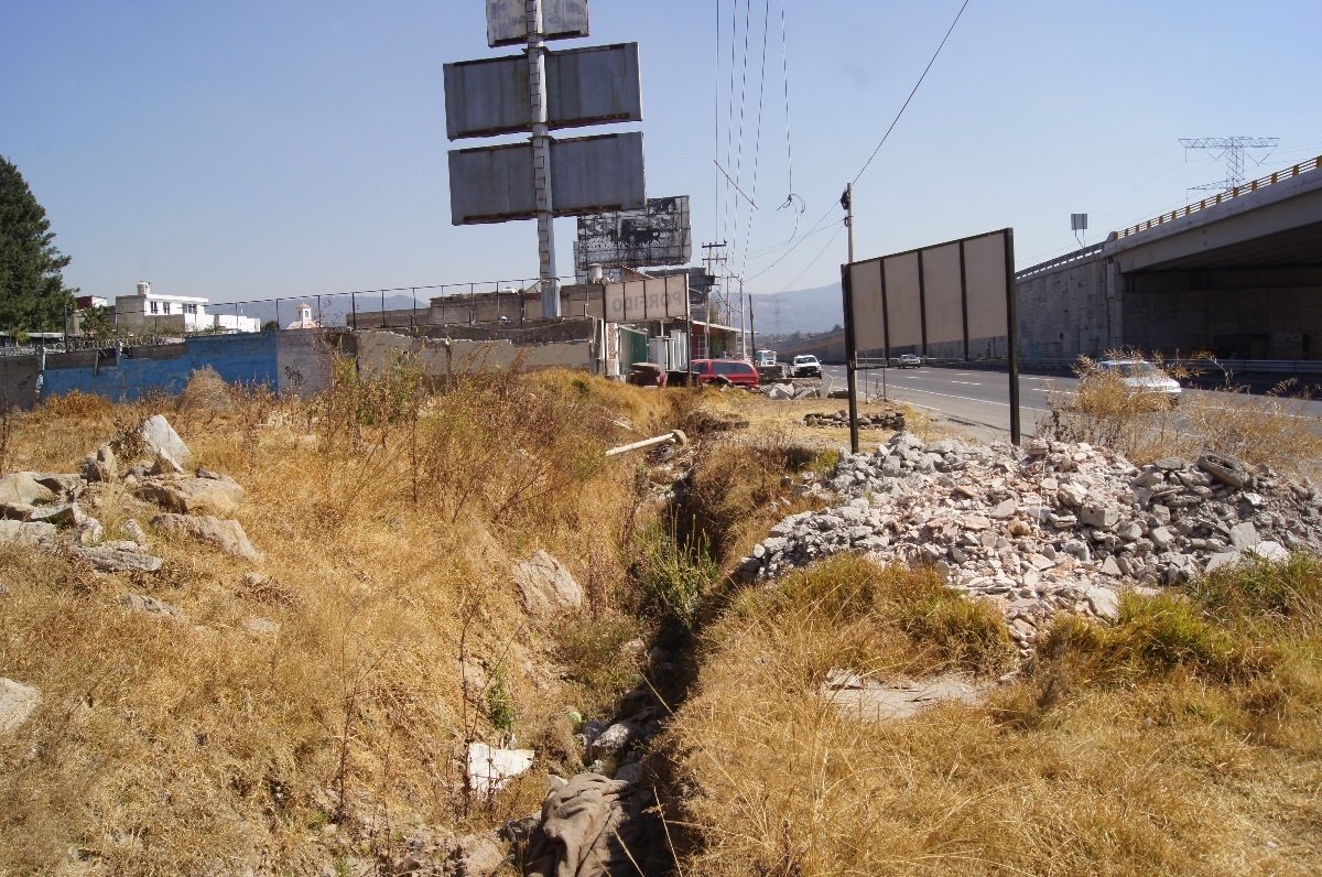 se-renta-terreno-comercial-carretera-mexico-toluca2-37933