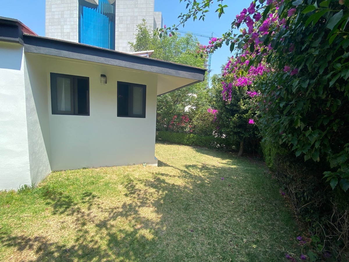 se-vende--casa-en-lujoso-fraccionamiento-en-jardines-del-pedregal-cdmx34-12546