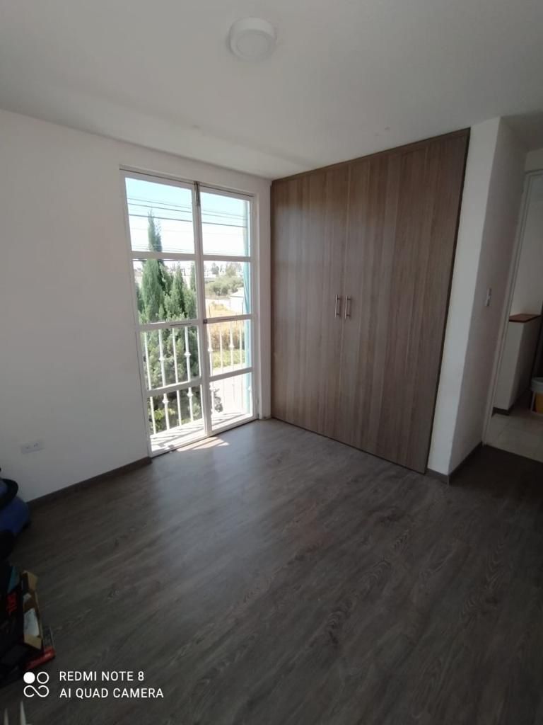 se-vende-casa-atrs-de-paseo-destino8-27476