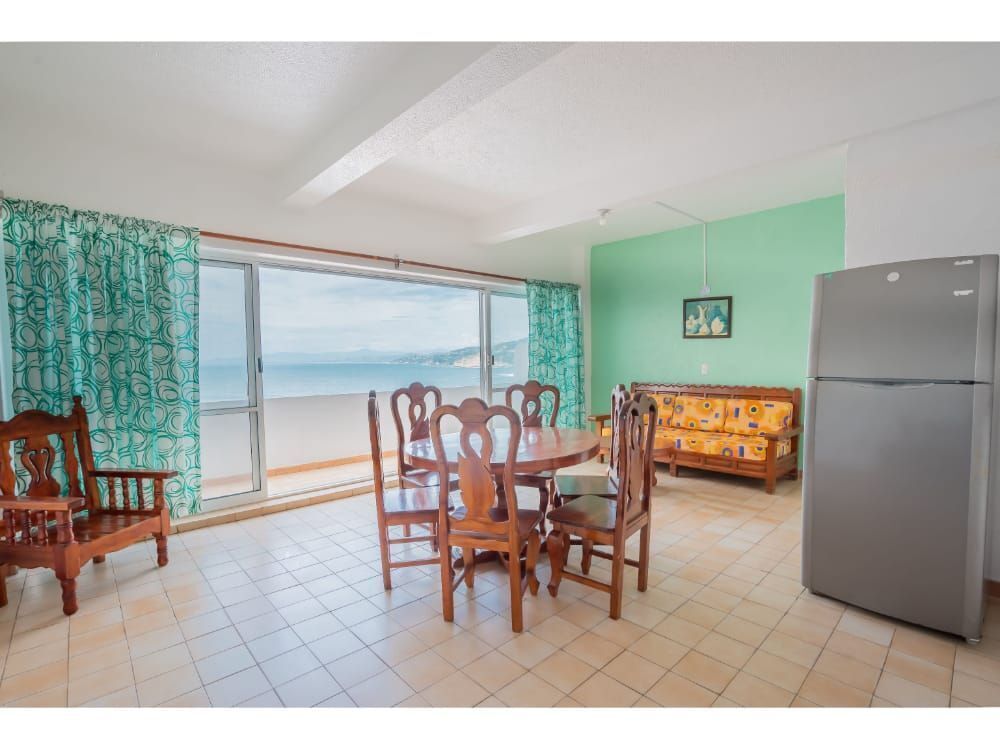 se-vende-hotel--en-acapulco-excelente-inversin-7-niveles-3090000000mxn26-37065