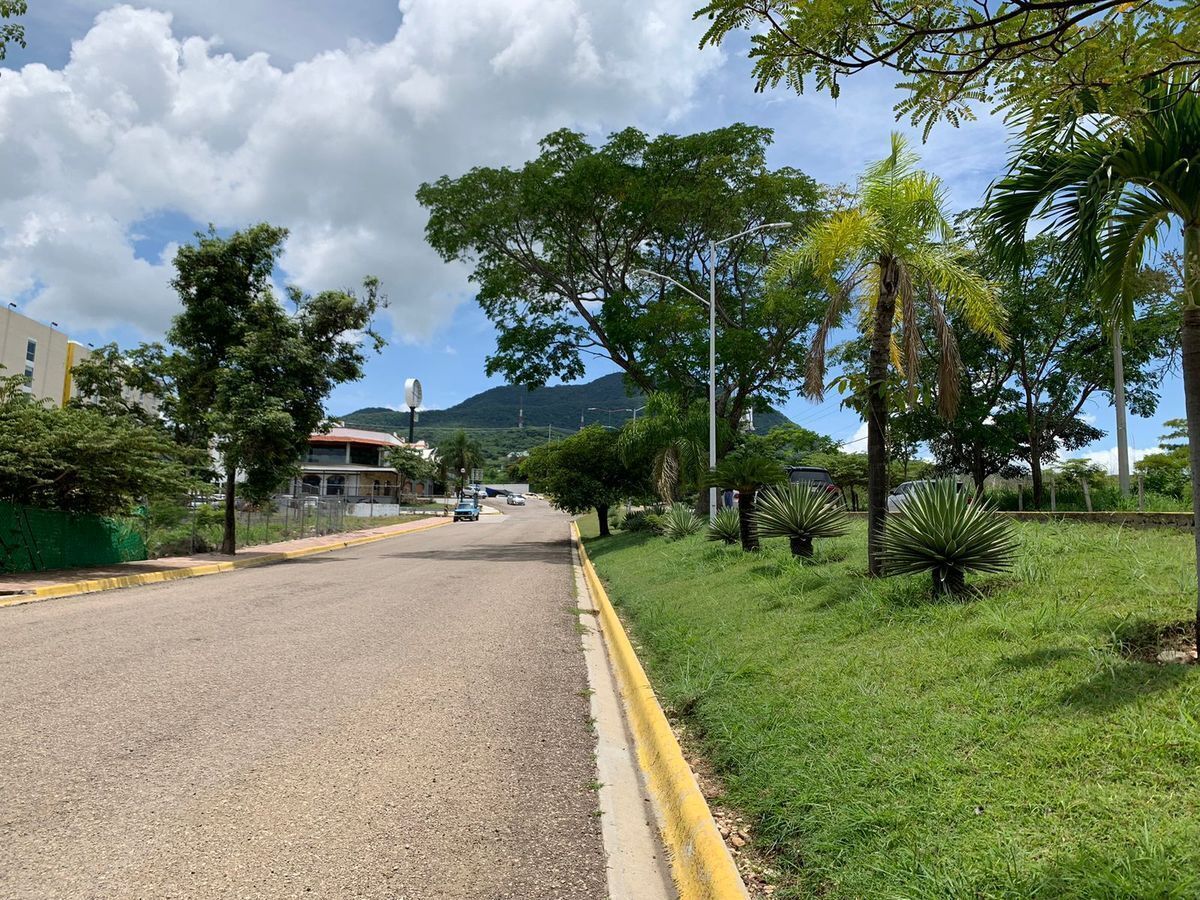 se-vende-terreno-comercial-en-boulevard-paseo-de-las-fuentes14-34238