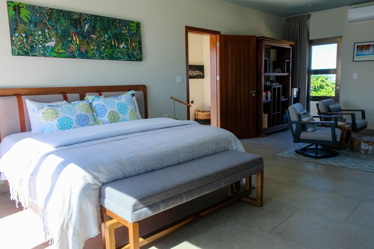 stunning-beachfront-villa17-18733