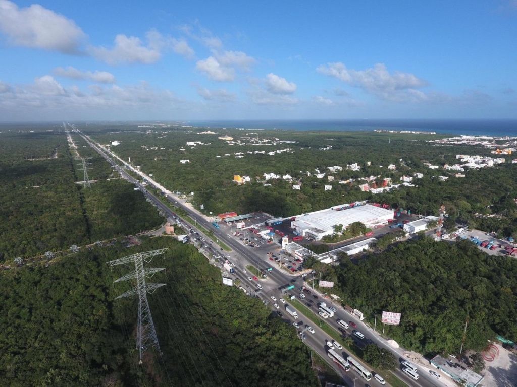 terreno-comercial-en-playa-del-carmen-solidaridad5-8022