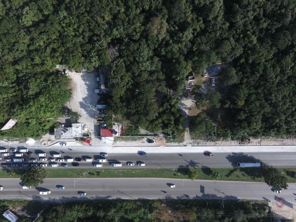 terreno-comercial-en-playa-del-carmen-solidaridad8-8022