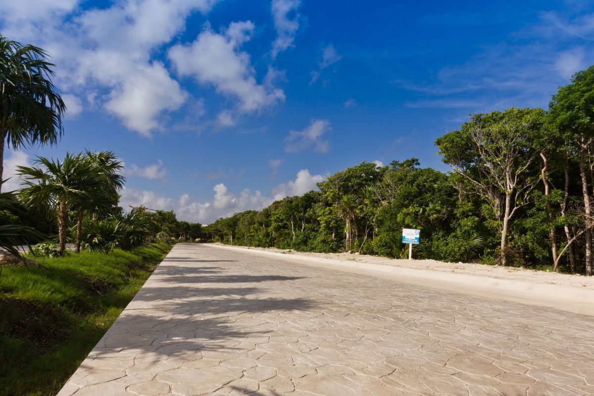 terreno-en-puerto-aventuras-solidaridad5-7905