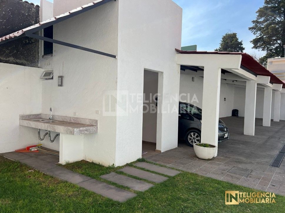 terreno-en-venta-dentro-de-fraccionamiento-residencial-en-xocotln3-13988