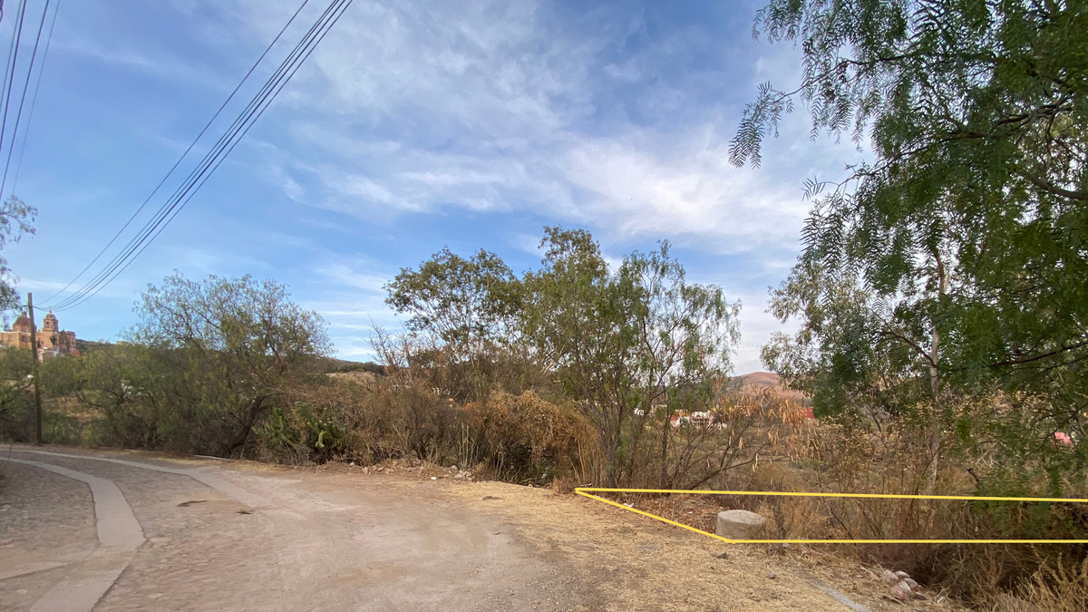terreno-en-venta-en-cerro-del-erizo-en-valenciana-guanajuato-guanajuato3-30851