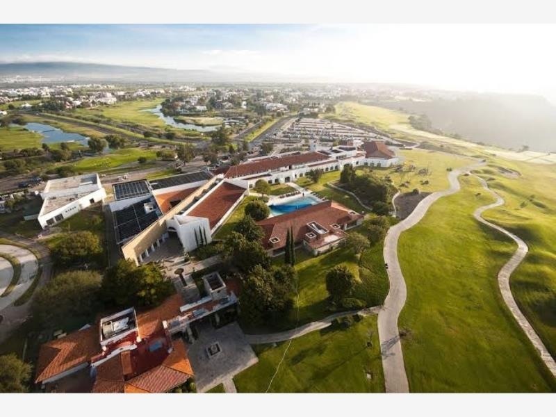 terreno-en-venta-en-el-campanario-queretaro5-23286