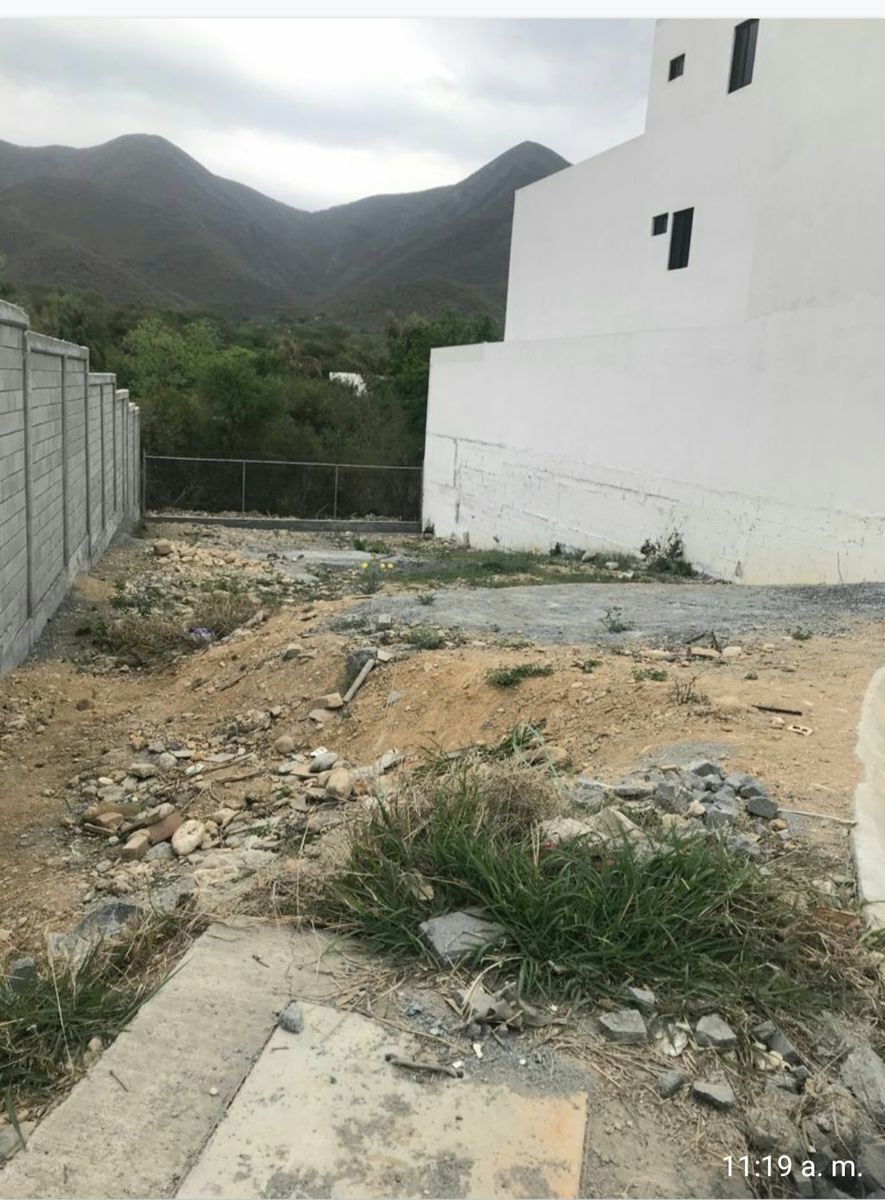 terreno-en-venta-en-fraccionamiento-amorada-el-barrial-carretera-nacional2-13845
