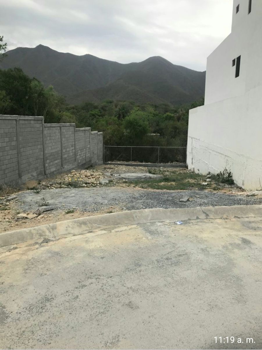 terreno-en-venta-en-fraccionamiento-amorada-el-barrial-carretera-nacional3-13845