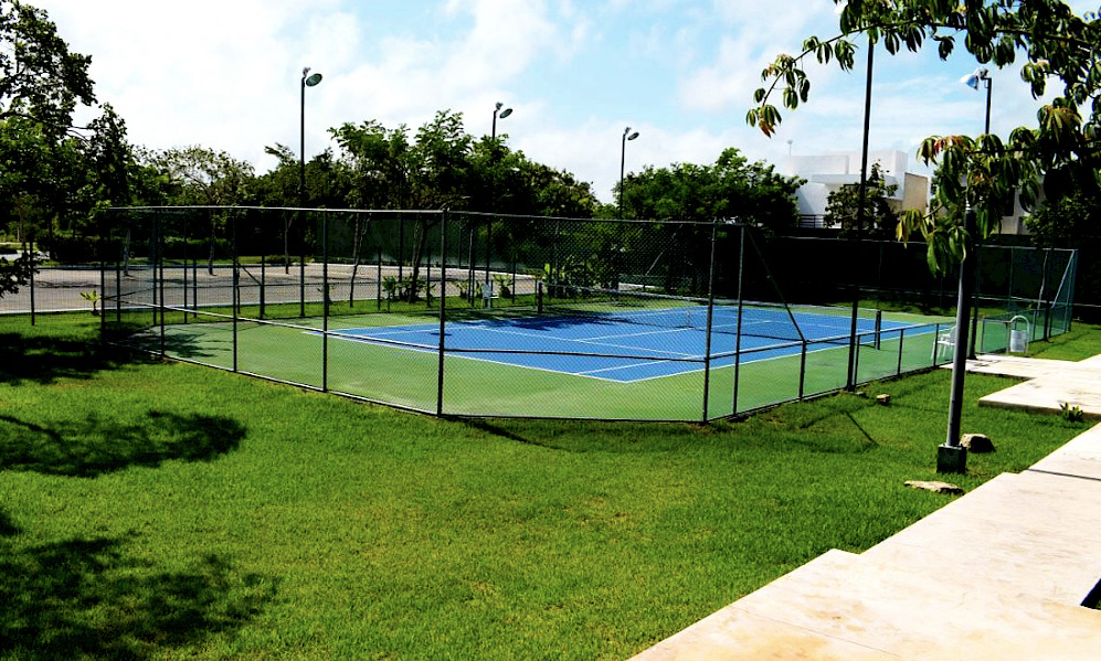 terreno-en-venta-privada-parque-natura-en-cholul-mrida18-16105