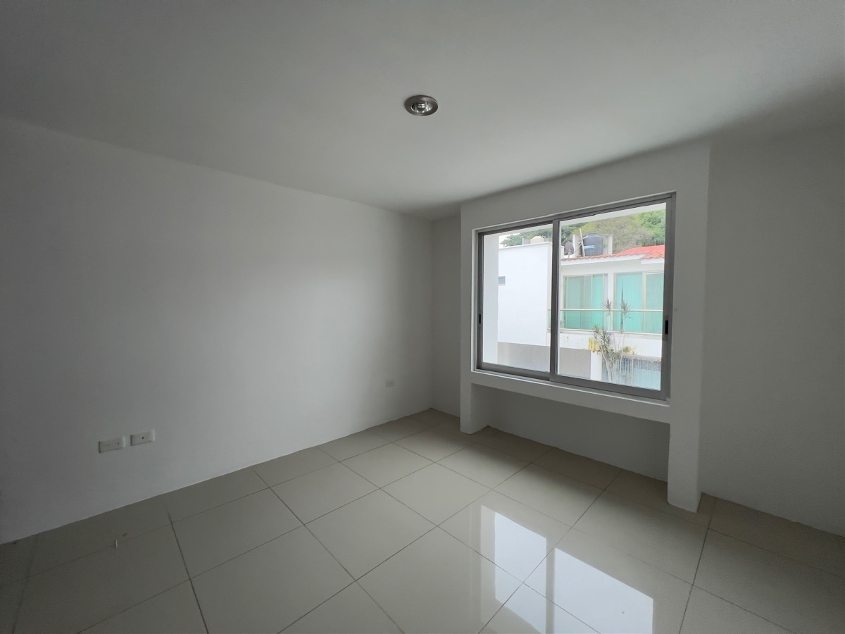 vendo-casa-en-coatepec-cocacola---fraccionamiento-cerrado13-30962