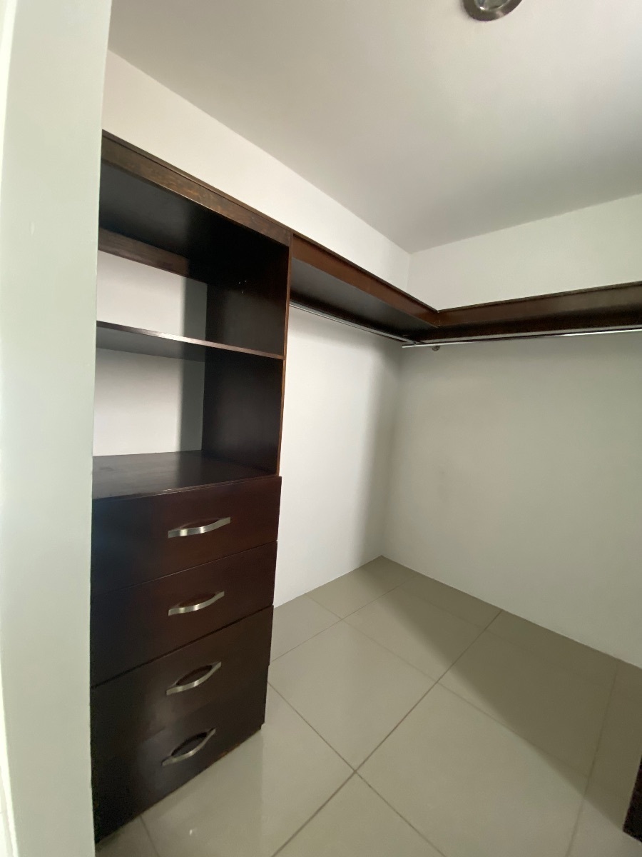 vendo-casa-en-coatepec-cocacola---fraccionamiento-cerrado31-30962