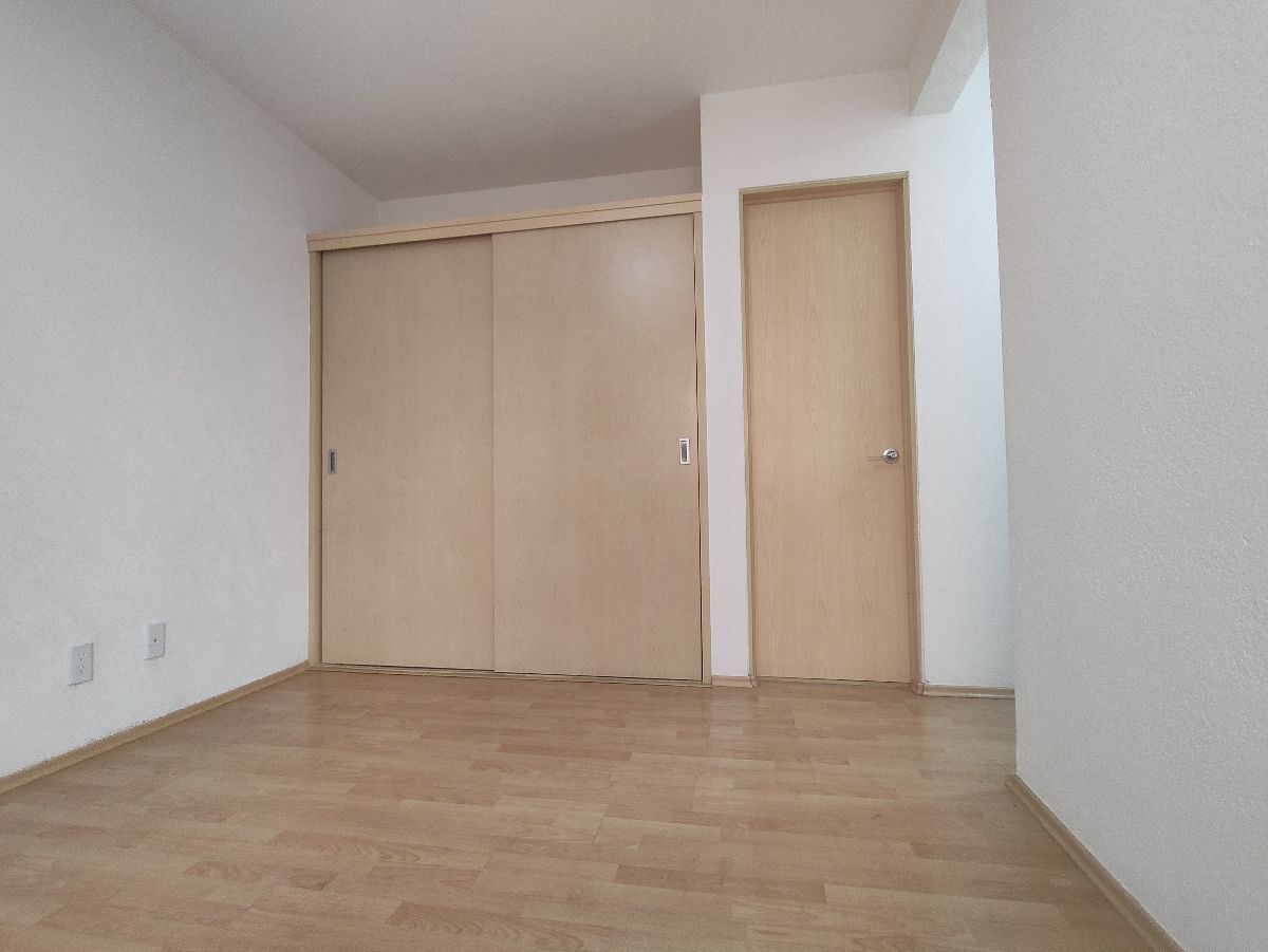 vendo-departamento--2-estacionamientos-cerca-metro-barranca22-20486